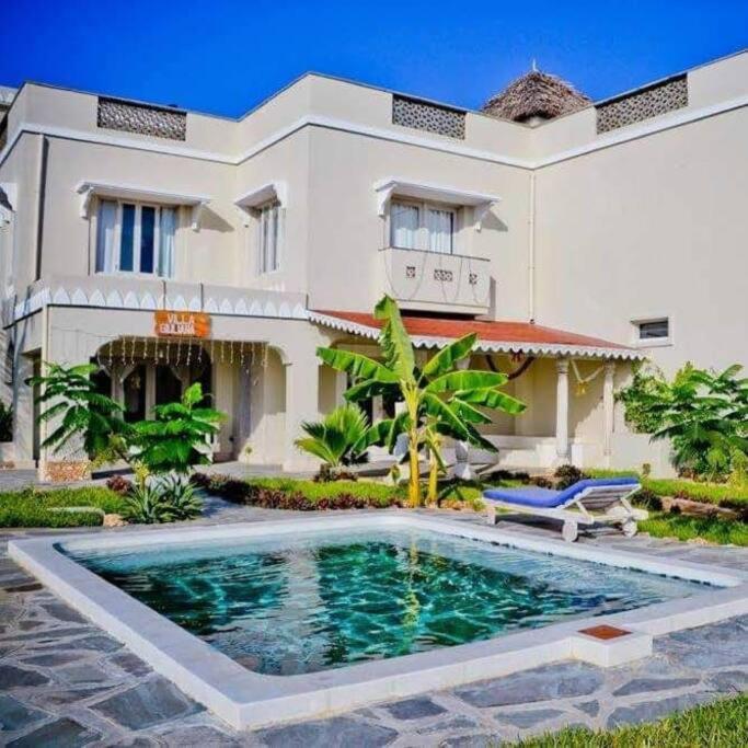 White Villa - Paparemo Beach Watamu Ngoại thất bức ảnh