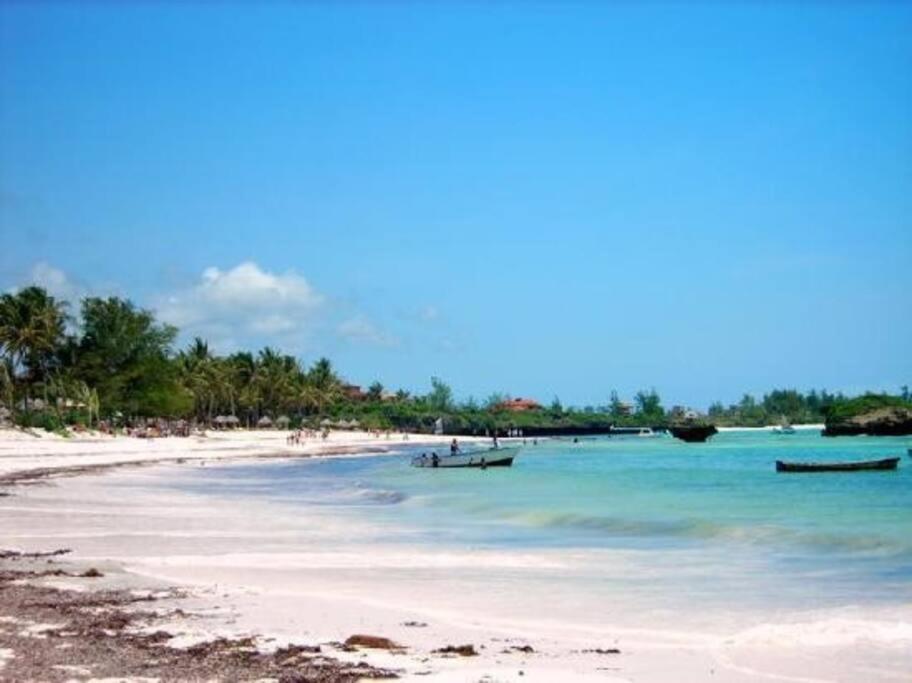 White Villa - Paparemo Beach Watamu Ngoại thất bức ảnh